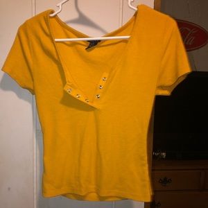 Yellow tshirt